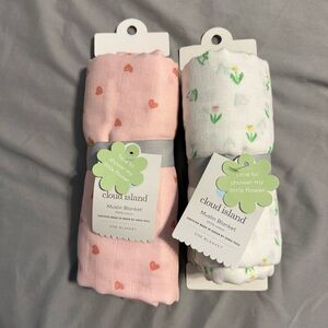 Cloud island muslin blankets bundle